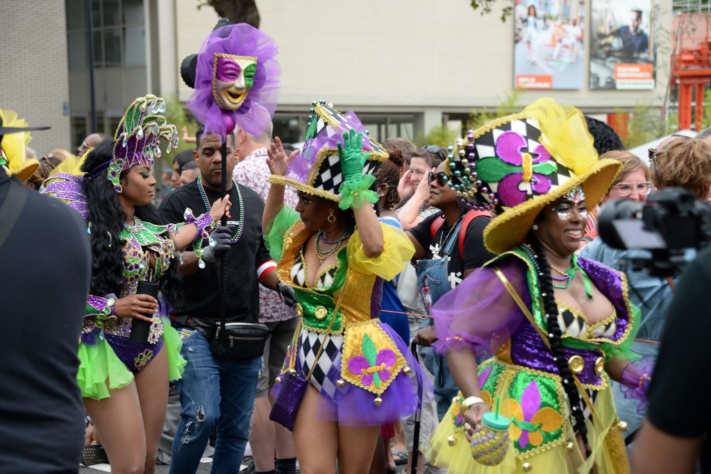 ../Images/Zomercarnaval 2022 127.jpg